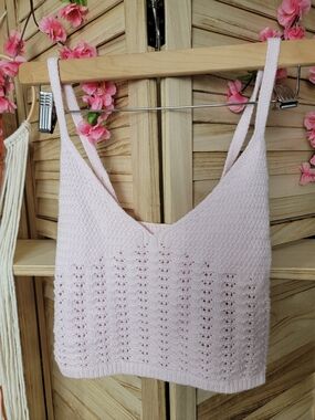 Delicate Knit Pink Top - 100% Cotton Cute V-Neck Crop